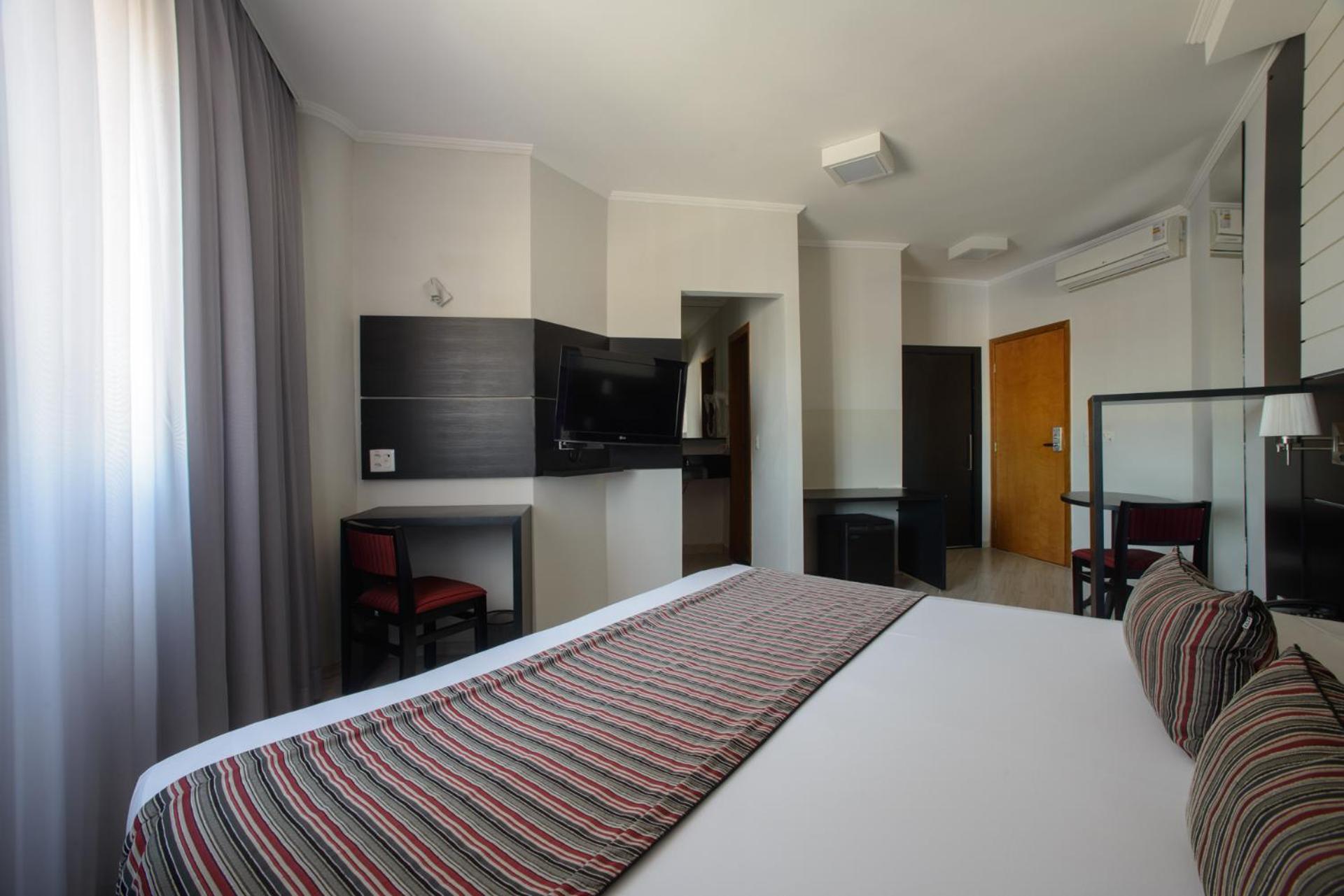 Faro Hotel Taubaté Dış mekan fotoğraf